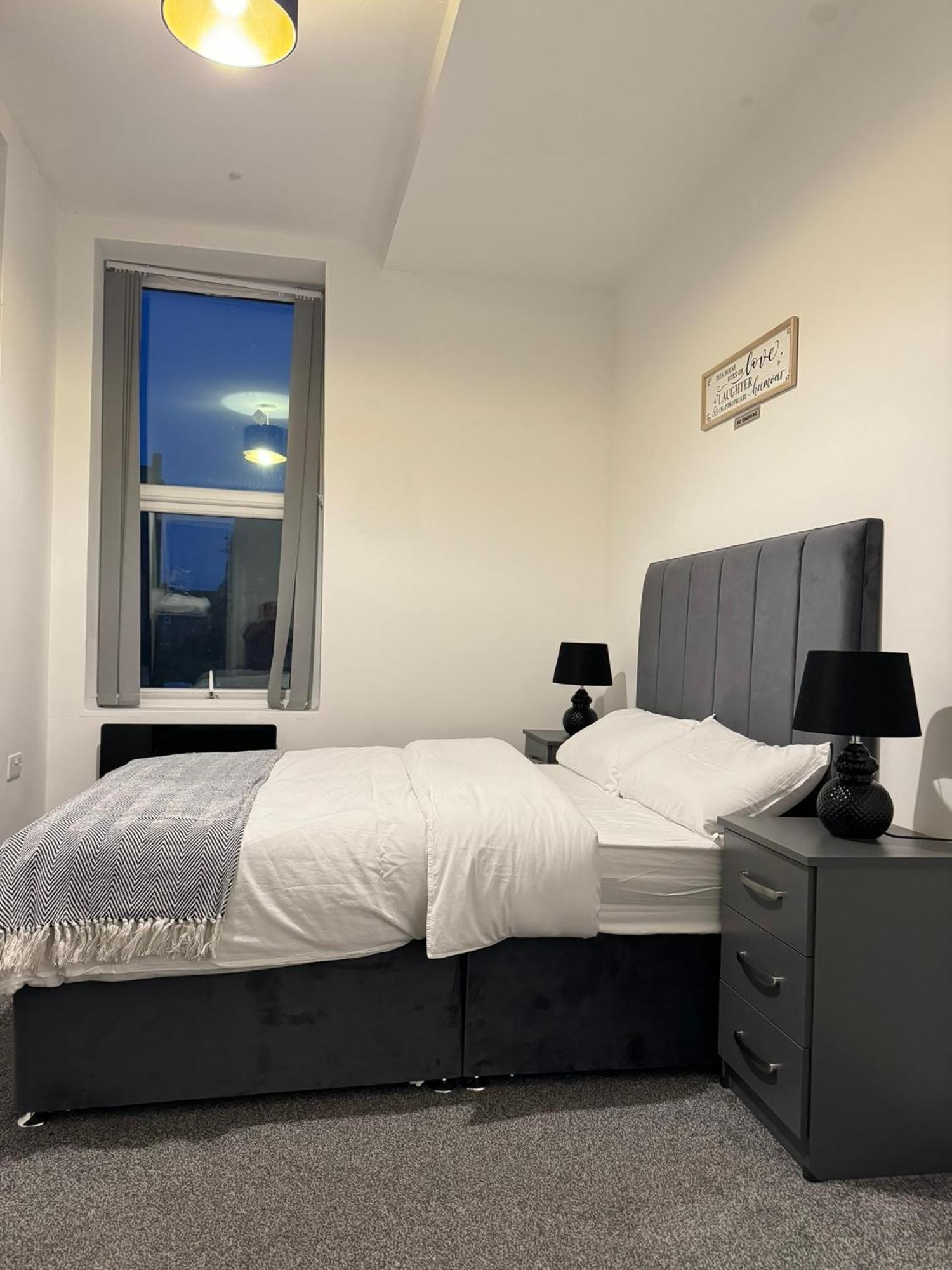 Icon Residencia Apartment Manchester Exteriör bild